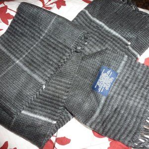 Winter Ready - Stafford Long  w/ fringes Grey shades Scarf Made in Germany NEW